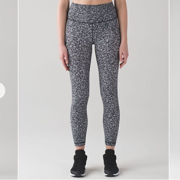 Lululemon Wunder under hi rise waist 7/8 tight leggings daisy white black 4 - Picture 5 of 8